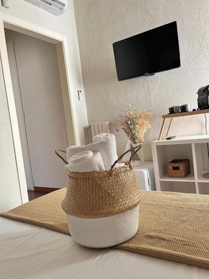Maison d'hôtes Apulia Journey - Manzoni 11