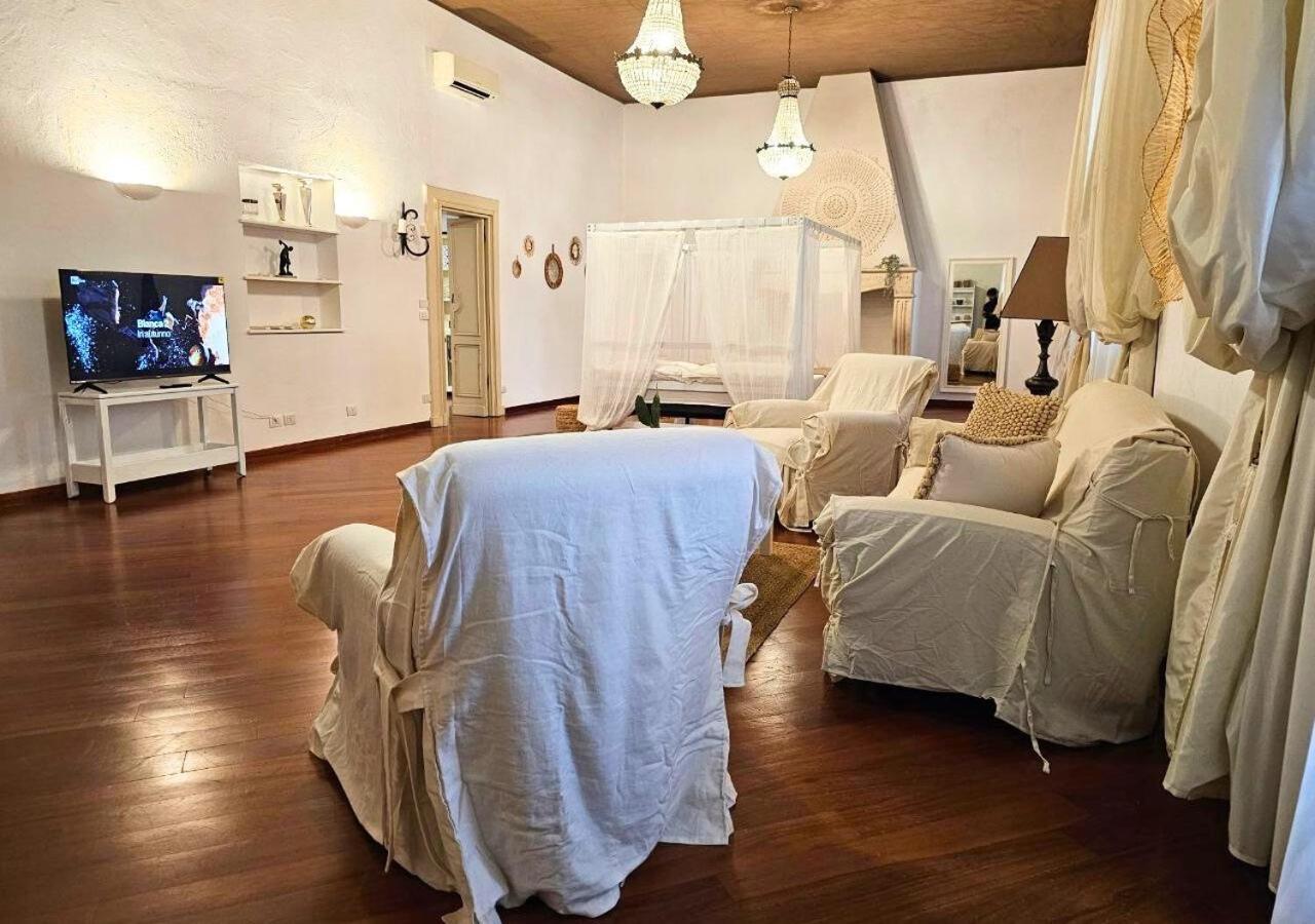 Maison d'hôtes Apulia Journey - Manzoni 11
